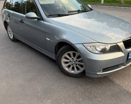 Серый БМВ 3 Серия, объемом двигателя 2 л и пробегом 263 тыс. км за 6500 $, фото 28 на Automoto.ua