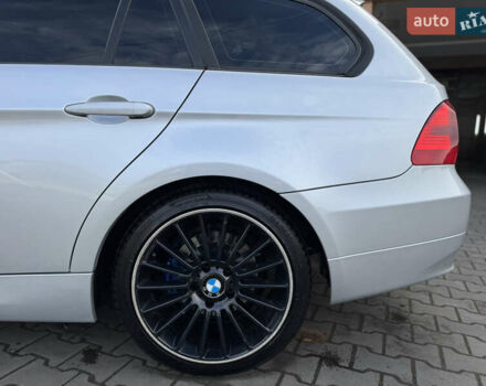 Серый БМВ 3 Серия, объемом двигателя 2 л и пробегом 266 тыс. км за 7100 $, фото 15 на Automoto.ua