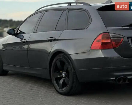 Сірий БМВ 3 Серія, об'ємом двигуна 2.99 л та пробігом 358 тис. км за 9700 $, фото 3 на Automoto.ua