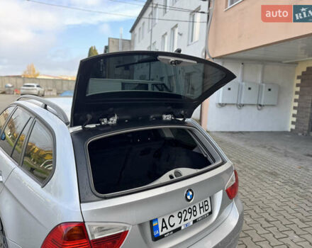 Серый БМВ 3 Серия, объемом двигателя 2 л и пробегом 266 тыс. км за 7100 $, фото 46 на Automoto.ua