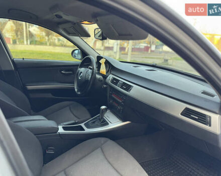 Серый БМВ 3 Серия, объемом двигателя 2 л и пробегом 266 тыс. км за 7100 $, фото 40 на Automoto.ua