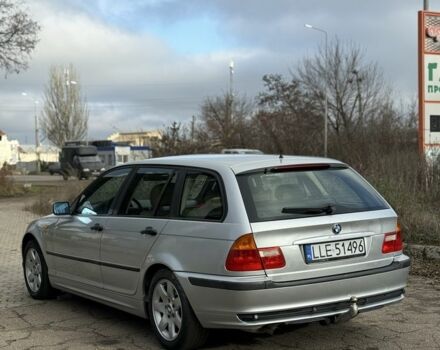 Серый БМВ 3 Серия, объемом двигателя 2 л и пробегом 300 тыс. км за 2850 $, фото 1 на Automoto.ua