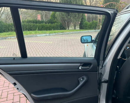 Сірий БМВ 3 Серія, об'ємом двигуна 1.8 л та пробігом 196 тис. км за 3900 $, фото 15 на Automoto.ua