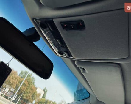 Серый БМВ 3 Серия, объемом двигателя 1.8 л и пробегом 252 тыс. км за 7100 $, фото 18 на Automoto.ua