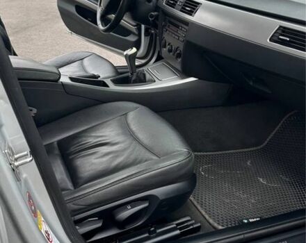 Серый БМВ 3 Серия, объемом двигателя 2 л и пробегом 288 тыс. км за 6450 $, фото 6 на Automoto.ua