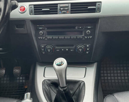 Серый БМВ 3 Серия, объемом двигателя 2 л и пробегом 298 тыс. км за 5300 $, фото 49 на Automoto.ua