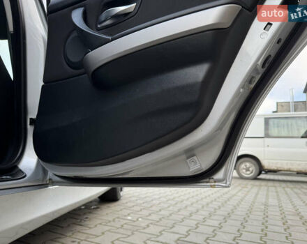 Серый БМВ 3 Серия, объемом двигателя 2 л и пробегом 266 тыс. км за 7100 $, фото 11 на Automoto.ua