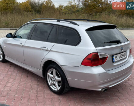 Серый БМВ 3 Серия, объемом двигателя 2 л и пробегом 298 тыс. км за 5700 $, фото 2 на Automoto.ua