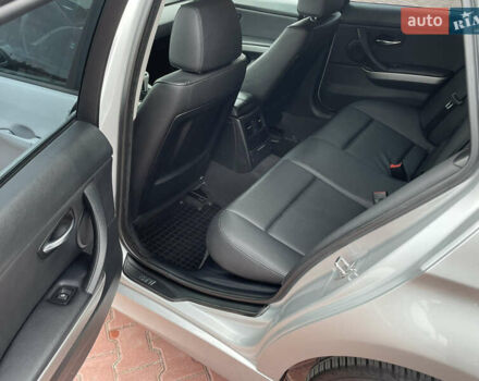 Серый БМВ 3 Серия, объемом двигателя 2 л и пробегом 298 тыс. км за 5300 $, фото 13 на Automoto.ua