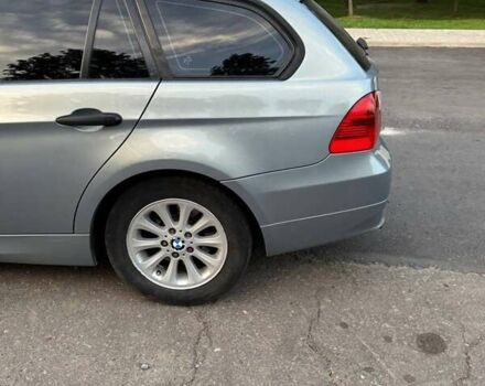 Серый БМВ 3 Серия, объемом двигателя 2 л и пробегом 263 тыс. км за 6500 $, фото 17 на Automoto.ua