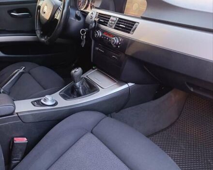 БМВ 3 Серия 2006 в Бучаче на Automoto.ua Серый БМВ 3 Серия, объемом двигателя 2 л и пробегом 341 тыс. км за 5999 $, фото 14 на Automoto.ua