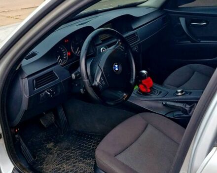 Сірий БМВ 3 Серія, об'ємом двигуна 2 л та пробігом 250 тис. км за 7700 $, фото 4 на Automoto.ua