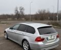 Серый БМВ 3 Серия, объемом двигателя 2 л и пробегом 300 тыс. км за 3300 $, фото 6 на Automoto.ua