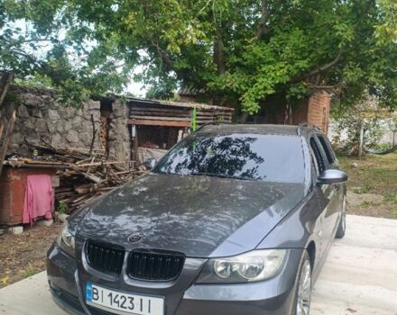 Серый БМВ 3 Серия, объемом двигателя 2 л и пробегом 268 тыс. км за 7900 $, фото 3 на Automoto.ua