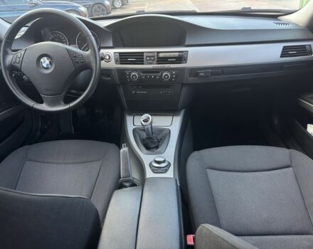 Сірий БМВ 3 Серія, об'ємом двигуна 2 л та пробігом 289 тис. км за 6999 $, фото 14 на Automoto.ua