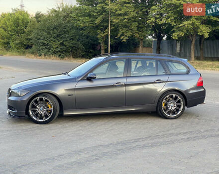 Серый БМВ 3 Серия, объемом двигателя 2 л и пробегом 326 тыс. км за 8999 $, фото 1 на Automoto.ua