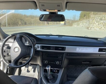 Серый БМВ 3 Серия, объемом двигателя 2 л и пробегом 340 тыс. км за 6800 $, фото 15 на Automoto.ua