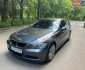 Серый БМВ 3 Серия, объемом двигателя 2 л и пробегом 330 тыс. км за 7000 $, фото 1 на Automoto.ua
