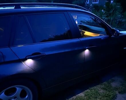 Серый БМВ 3 Серия, объемом двигателя 2 л и пробегом 0 тыс. км за 7300 $, фото 9 на Automoto.ua