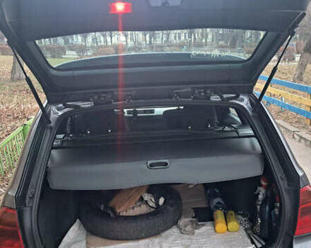 Серый БМВ 3 Серия, объемом двигателя 2 л и пробегом 511 тыс. км за 5900 $, фото 25 на Automoto.ua