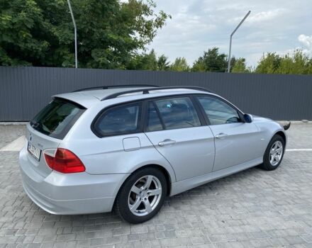 Серый БМВ 3 Серия, объемом двигателя 2 л и пробегом 208 тыс. км за 5500 $, фото 1 на Automoto.ua