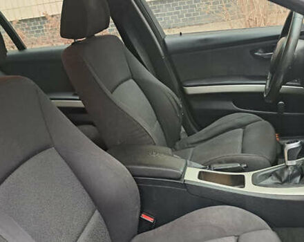 Серый БМВ 3 Серия, объемом двигателя 2 л и пробегом 511 тыс. км за 5900 $, фото 15 на Automoto.ua