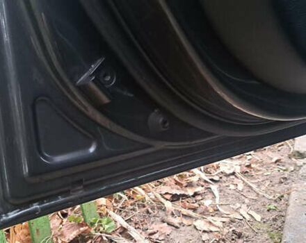 Серый БМВ 3 Серия, объемом двигателя 2 л и пробегом 511 тыс. км за 5900 $, фото 22 на Automoto.ua