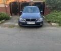 Серый БМВ 3 Серия, объемом двигателя 2 л и пробегом 243 тыс. км за 7000 $, фото 1 на Automoto.ua
