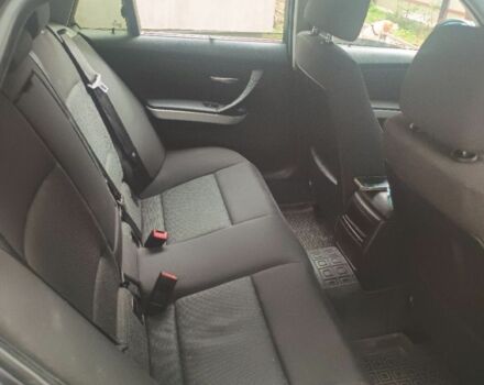 Серый БМВ 3 Серия, объемом двигателя 2 л и пробегом 268 тыс. км за 7900 $, фото 10 на Automoto.ua