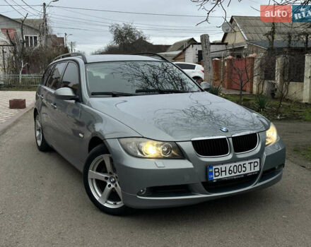 Серый БМВ 3 Серия, объемом двигателя 2 л и пробегом 250 тыс. км за 5950 $, фото 1 на Automoto.ua