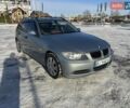 Серый БМВ 3 Серия, объемом двигателя 2 л и пробегом 301 тыс. км за 6400 $, фото 1 на Automoto.ua