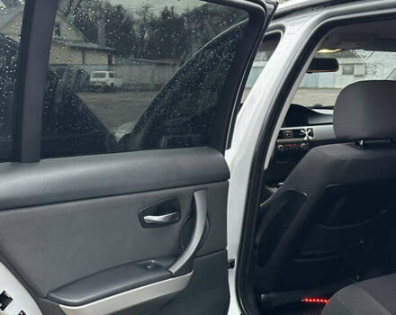 Сірий БМВ 3 Серія, об'ємом двигуна 2 л та пробігом 343 тис. км за 5199 $, фото 20 на Automoto.ua