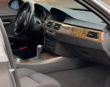 БМВ 3 Серия 2006 в Владимир-Волынский на Automoto.ua Серый БМВ 3 Серия, объемом двигателя 3 л и пробегом 382 тыс. км за 7200 $, фото 11 на Automoto.ua