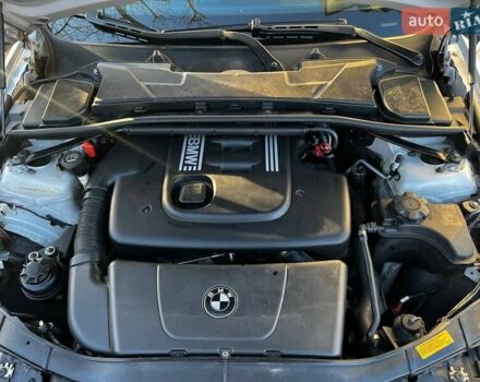 Серый БМВ 3 Серия, объемом двигателя 2 л и пробегом 415 тыс. км за 7200 $, фото 41 на Automoto.ua
