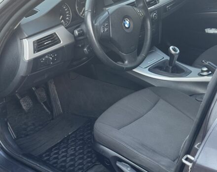 Сірий БМВ 3 Серія, об'ємом двигуна 2 л та пробігом 289 тис. км за 6999 $, фото 8 на Automoto.ua