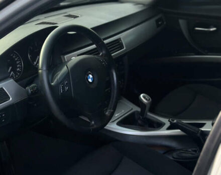 Серый БМВ 3 Серия, объемом двигателя 2 л и пробегом 290 тыс. км за 7350 $, фото 7 на Automoto.ua