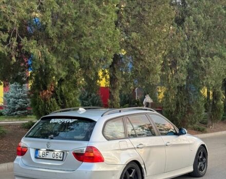 Серый БМВ 3 Серия, объемом двигателя 2 л и пробегом 350 тыс. км за 3370 $, фото 2 на Automoto.ua