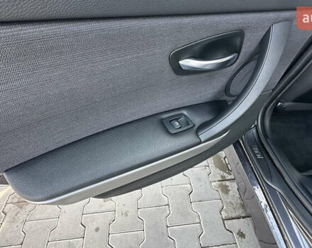 Сірий БМВ 3 Серія, об'ємом двигуна 2 л та пробігом 233 тис. км за 8500 $, фото 42 на Automoto.ua