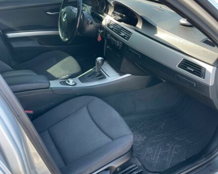 Серый БМВ 3 Серия, объемом двигателя 2 л и пробегом 290 тыс. км за 7000 $, фото 5 на Automoto.ua