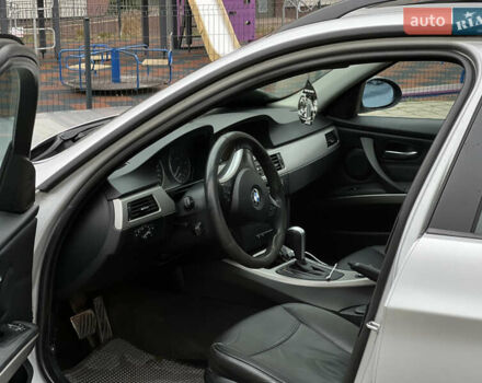 Сірий БМВ 3 Серія, об'ємом двигуна 2 л та пробігом 300 тис. км за 5800 $, фото 18 на Automoto.ua