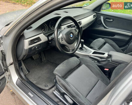 Сірий БМВ 3 Серія, об'ємом двигуна 2.99 л та пробігом 263 тис. км за 11000 $, фото 33 на Automoto.ua
