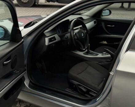 Сірий БМВ 3 Серія, об'ємом двигуна 2 л та пробігом 395 тис. км за 7300 $, фото 22 на Automoto.ua