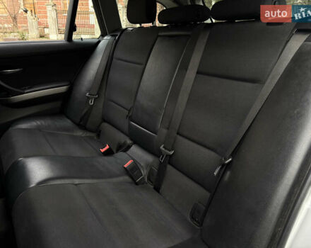 Серый БМВ 3 Серия, объемом двигателя 2 л и пробегом 227 тыс. км за 6699 $, фото 13 на Automoto.ua