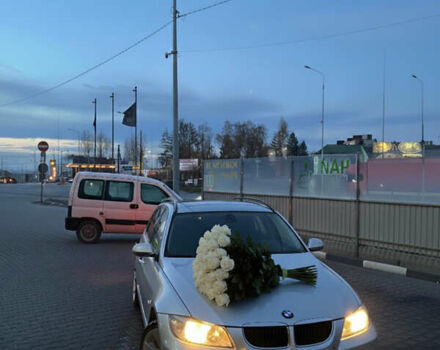 Сірий БМВ 3 Серія, об'ємом двигуна 2 л та пробігом 299 тис. км за 8000 $, фото 1 на Automoto.ua