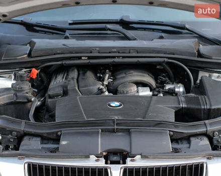 Сірий БМВ 3 Серія, об'ємом двигуна 2 л та пробігом 280 тис. км за 6250 $, фото 8 на Automoto.ua