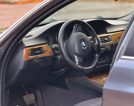 БМВ 3 Серия 2006 в Владимир-Волынский на Automoto.ua Серый БМВ 3 Серия, объемом двигателя 3 л и пробегом 382 тыс. км за 7200 $, фото 10 на Automoto.ua