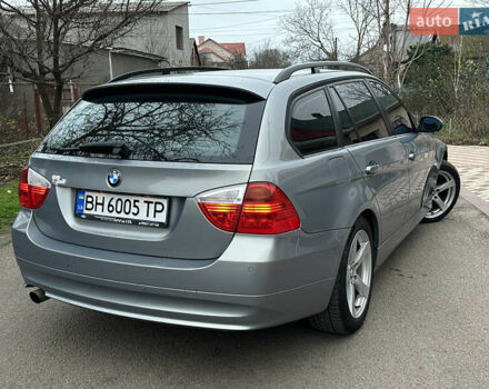 Серый БМВ 3 Серия, объемом двигателя 2 л и пробегом 250 тыс. км за 5950 $, фото 3 на Automoto.ua