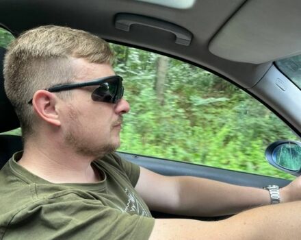 Серый БМВ 3 Серия, объемом двигателя 2 л и пробегом 317 тыс. км за 5000 $, фото 3 на Automoto.ua