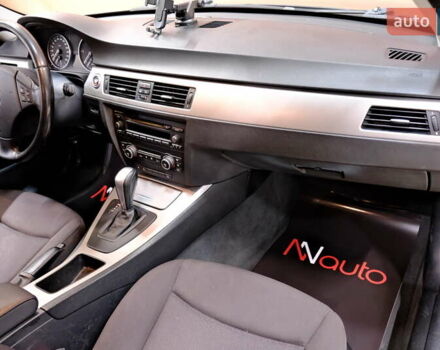 Сірий БМВ 3 Серія, об'ємом двигуна 2 л та пробігом 174 тис. км за 6900 $, фото 41 на Automoto.ua