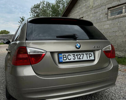 Серый БМВ 3 Серия, объемом двигателя 2 л и пробегом 242 тыс. км за 7100 $, фото 5 на Automoto.ua